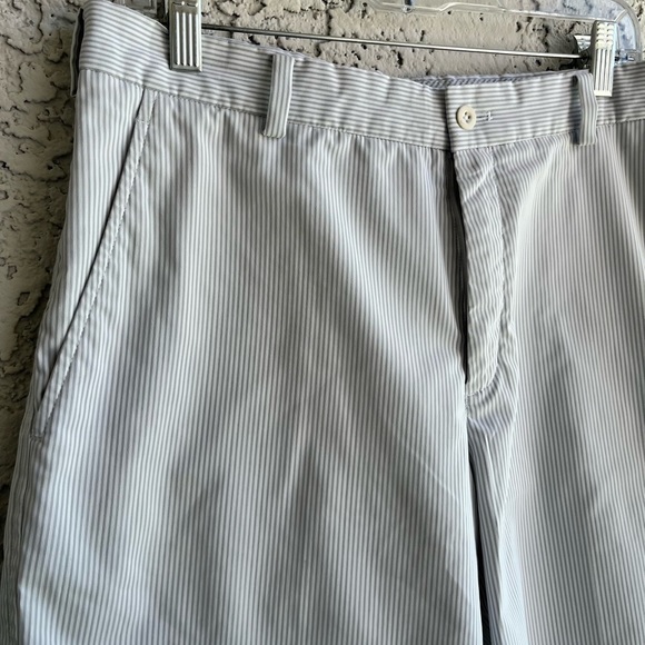 NIKE GOLF White/Grey Pinstripe Golfing Shorts Below-the-knee Men’s 33 - Picture 4 of 9